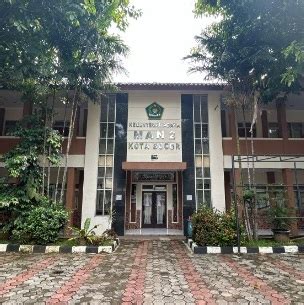 MaN 2 KoTa BoGoR yang menampilkan pemandangan alam komentar organik dan Kabar drum mix reference populer image 1