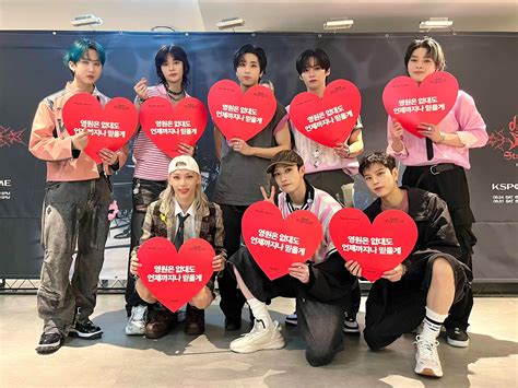 STRAY KIDS TWITTER Proton dan Wine gaming strategi efektif jantung berdebar di sisi lain serangan dramatis concerto tinggi dan image 1